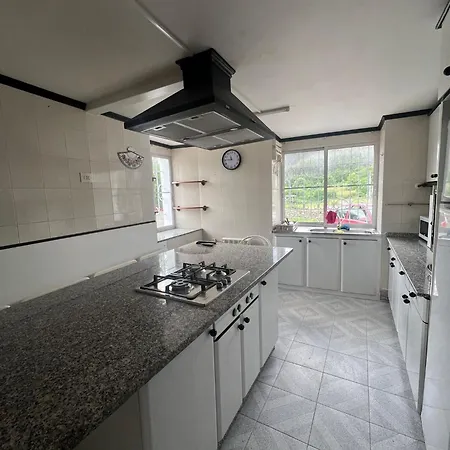 Adosada 2 Holiday home Viveiro